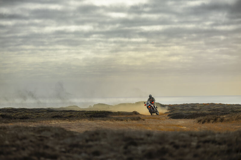 652241 MY25 KTM 890 ADVENTURE R ACTION EUROPE GLOBAL