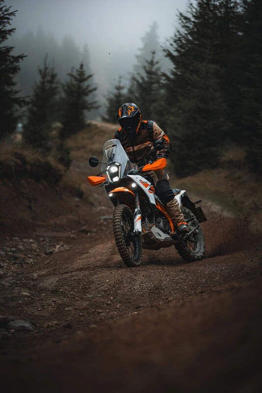 647198 MY25 KTM 390 ADVENTURE R KTM 390 ADVENTURE range